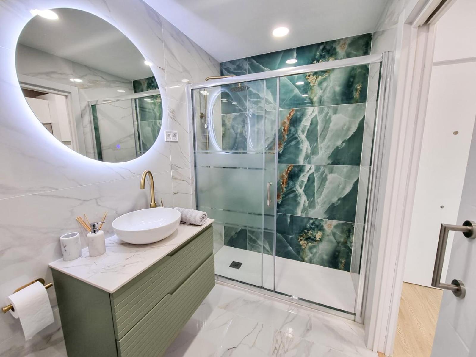 Spectacular Sea Views Torremolinos Apartment Luaran gambar