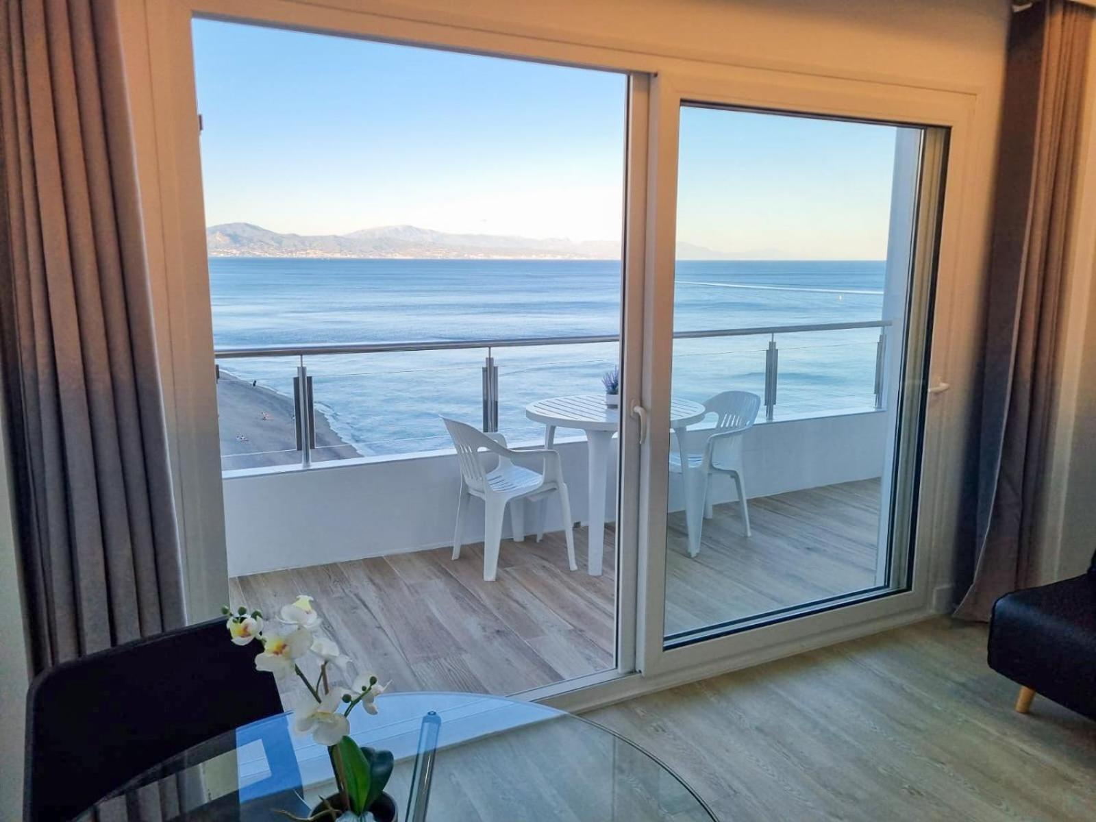 Spectacular Sea Views Torremolinos Apartment Luaran gambar