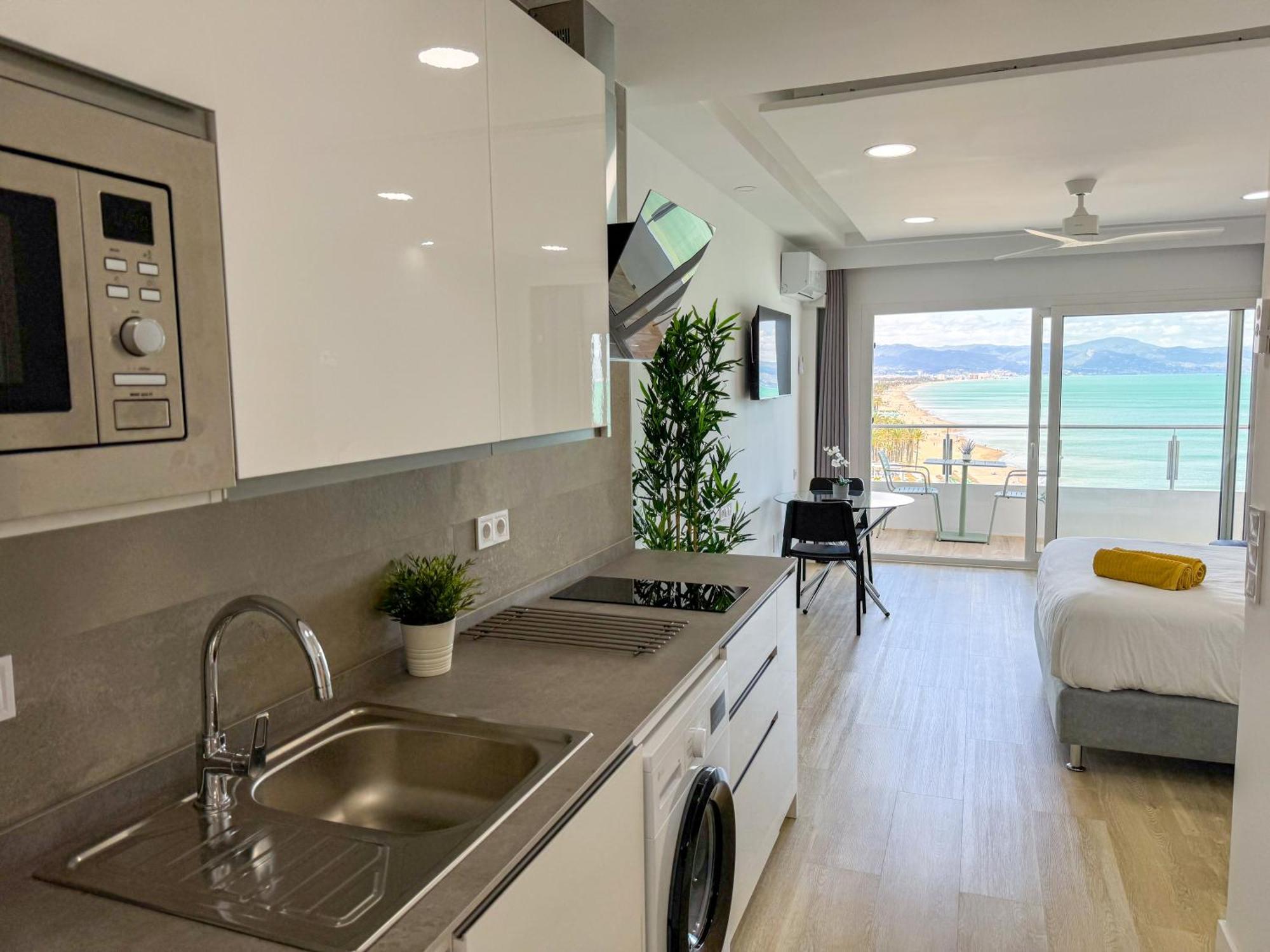 Spectacular Sea Views Torremolinos Apartment Luaran gambar